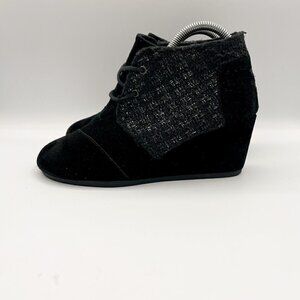 Toms Womens Kala Wedge Ankle Booties Black Suede Size 8.5 Lace Up